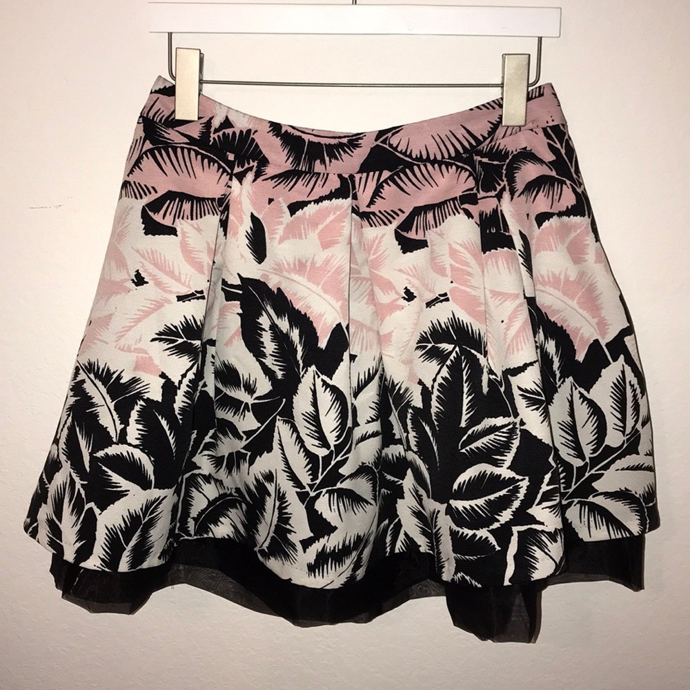 Express skater skirt
